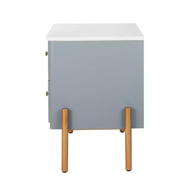 Table de chevet moderne minimaliste avec 2 tiroirs, poignées et pieds en métal doré, design texturé