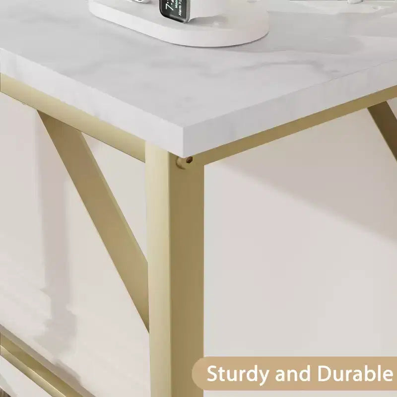 Console étroite avec prises, Table de canapé dorée pour salon et entrée